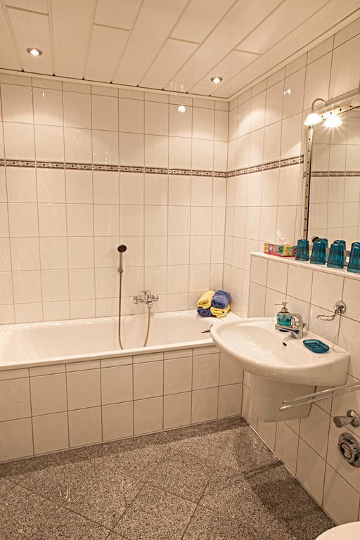 Schmuckstueck In Essen Apartment Room photo