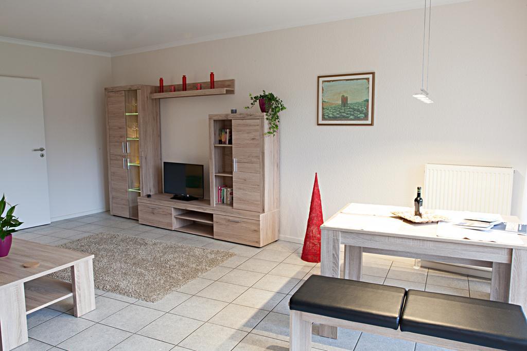 Schmuckstueck In Essen Apartment Room photo